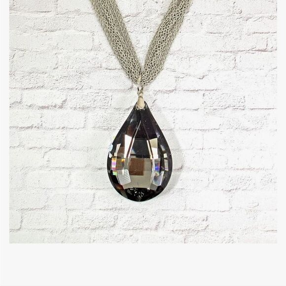 LARGE GRAY TEARDROP PENDANT NECKLACE - Picture 3 of 7